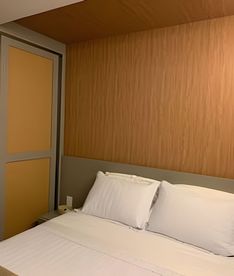 Cais - Exclusivo Frente Piscina | 1 qto by Manta