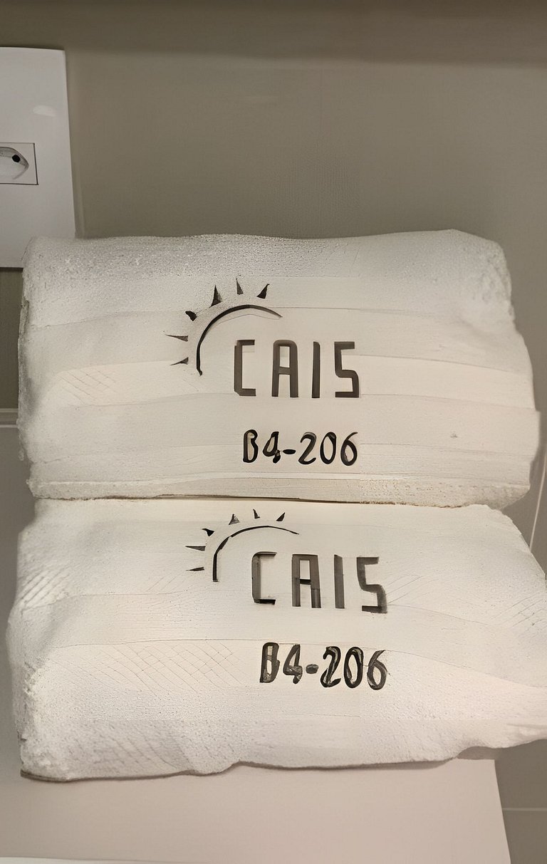 Cais Eco - pool front