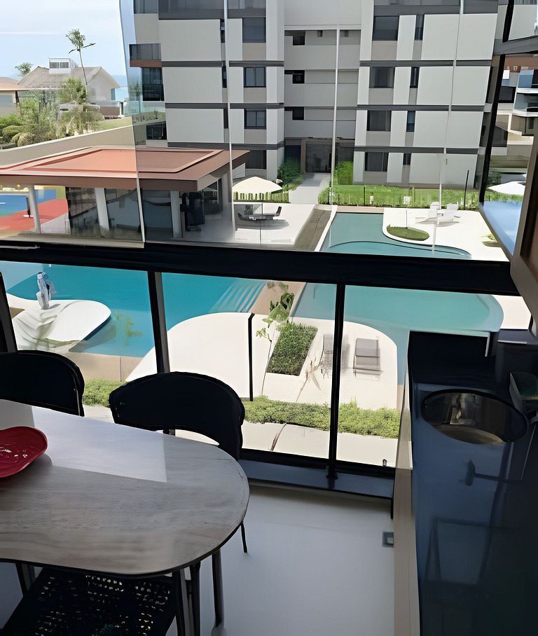 Cais Eco - pool front