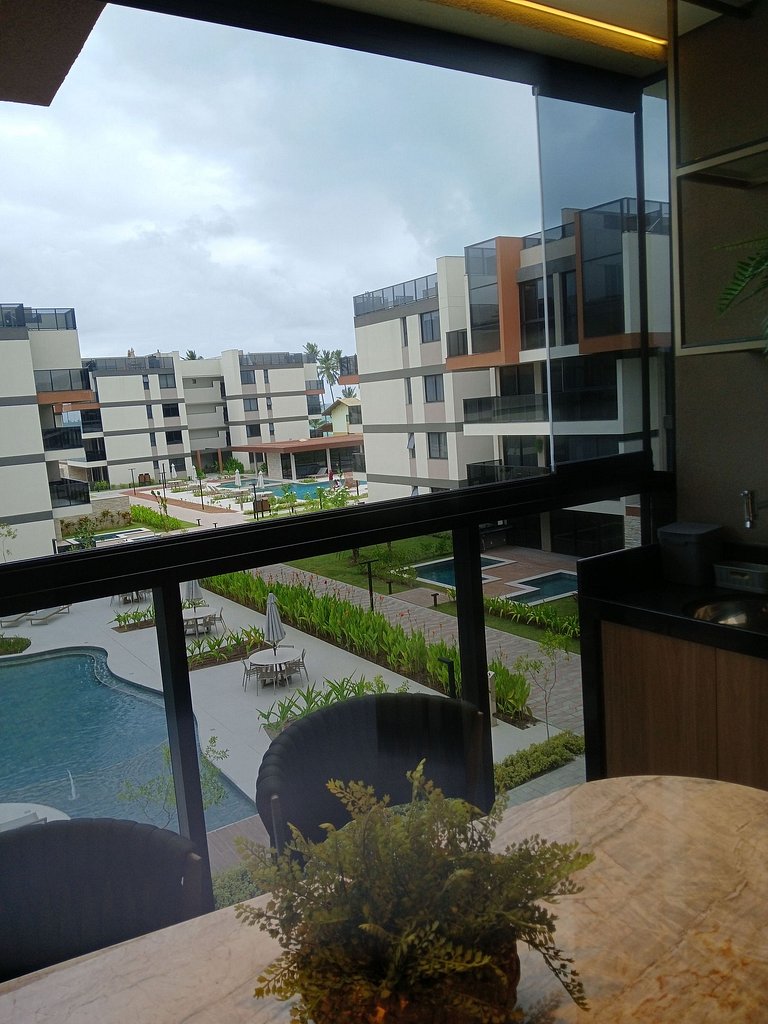 Cais Eco - pool front