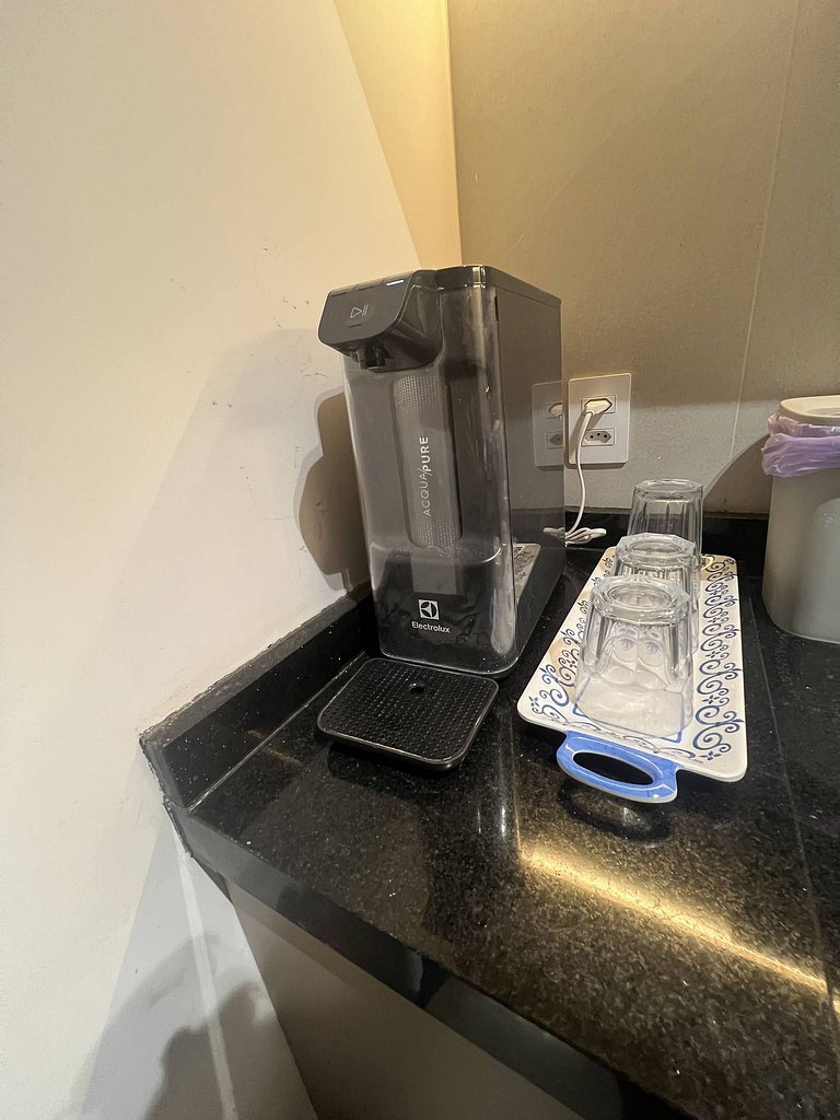 Cais - Lateral Sea View