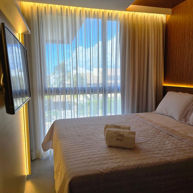 Cais - Vista lateral do Mar | 1 qto by Manta