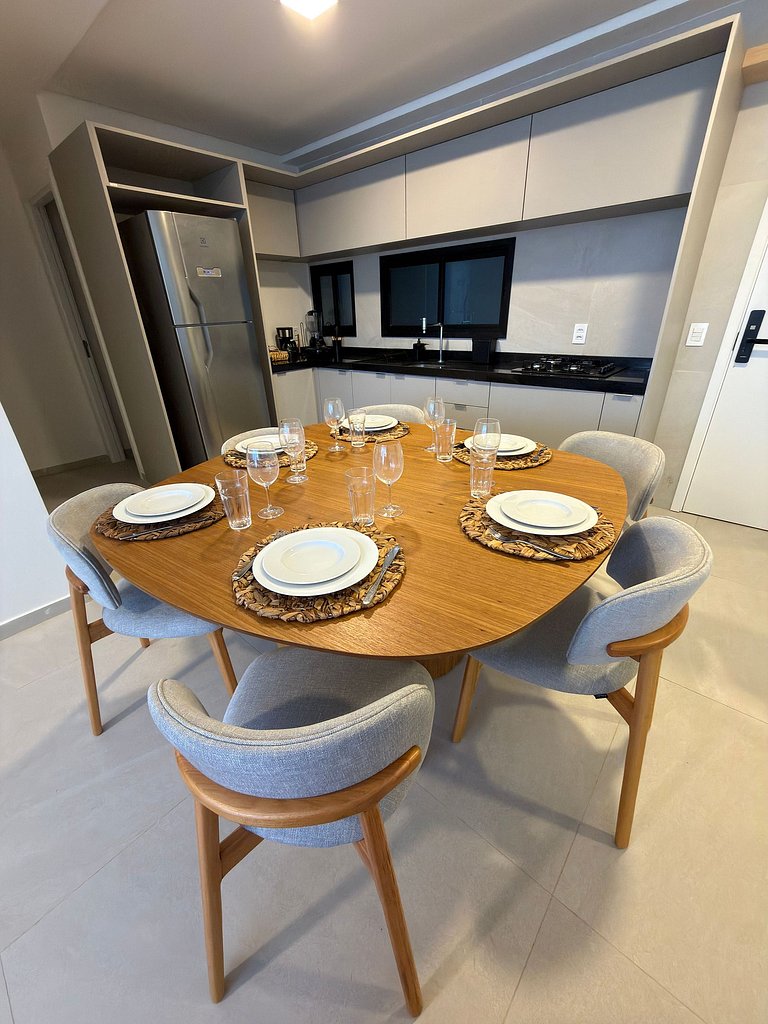 Cais - Pérola do Mar, terreo | 4 Quartos by Manta