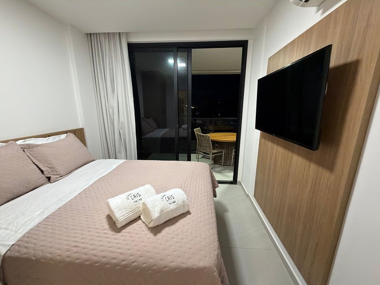 Cais - Golfinho - Vista Piscina | 2 qtos, by Manta