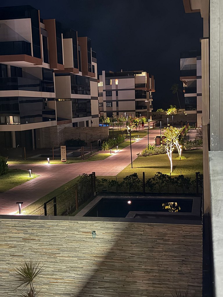 Cais - Golfinho - Vista Piscina | 2 qtos, by Manta