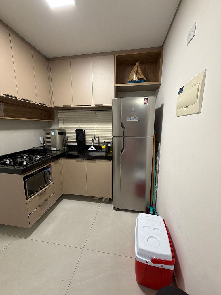 Cais - Golfinho - Vista Piscina | 2 qtos, by Manta